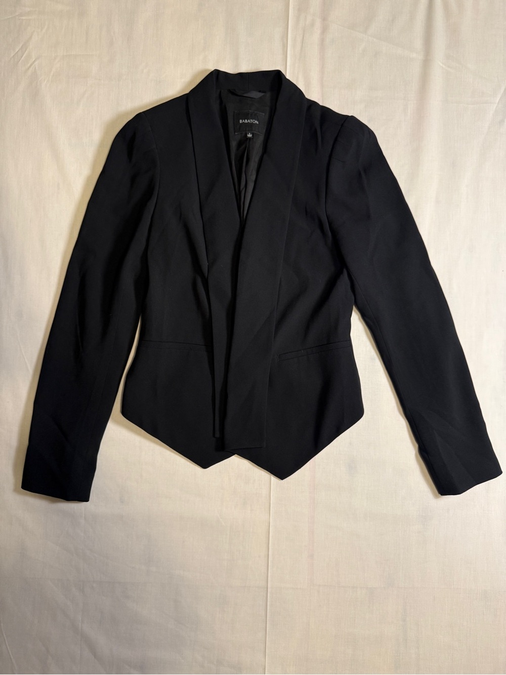Aritzia Babaton Chevalier Blazer Size 0 Black Draped Open Front Japanese Crepe